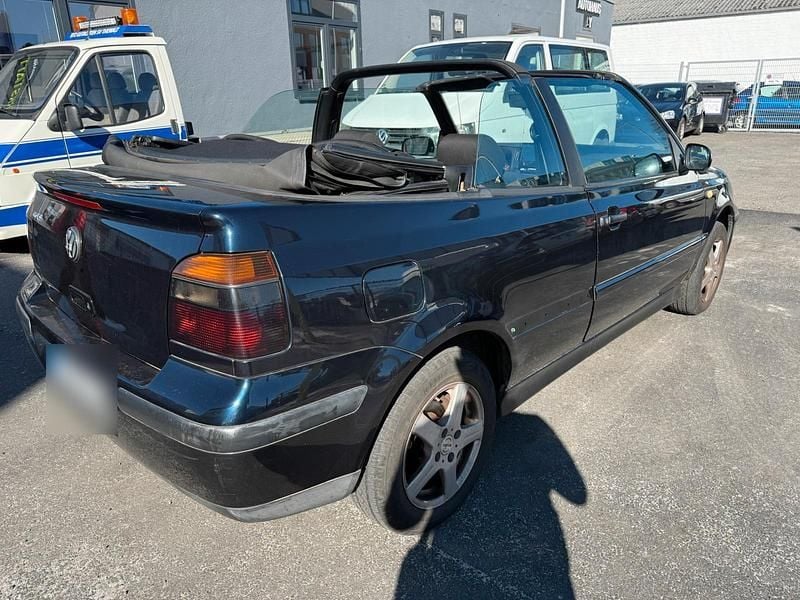 Gebraucht VW Golf Cabriolet 75 PS (55 kW) 2000 Blau Cabrio