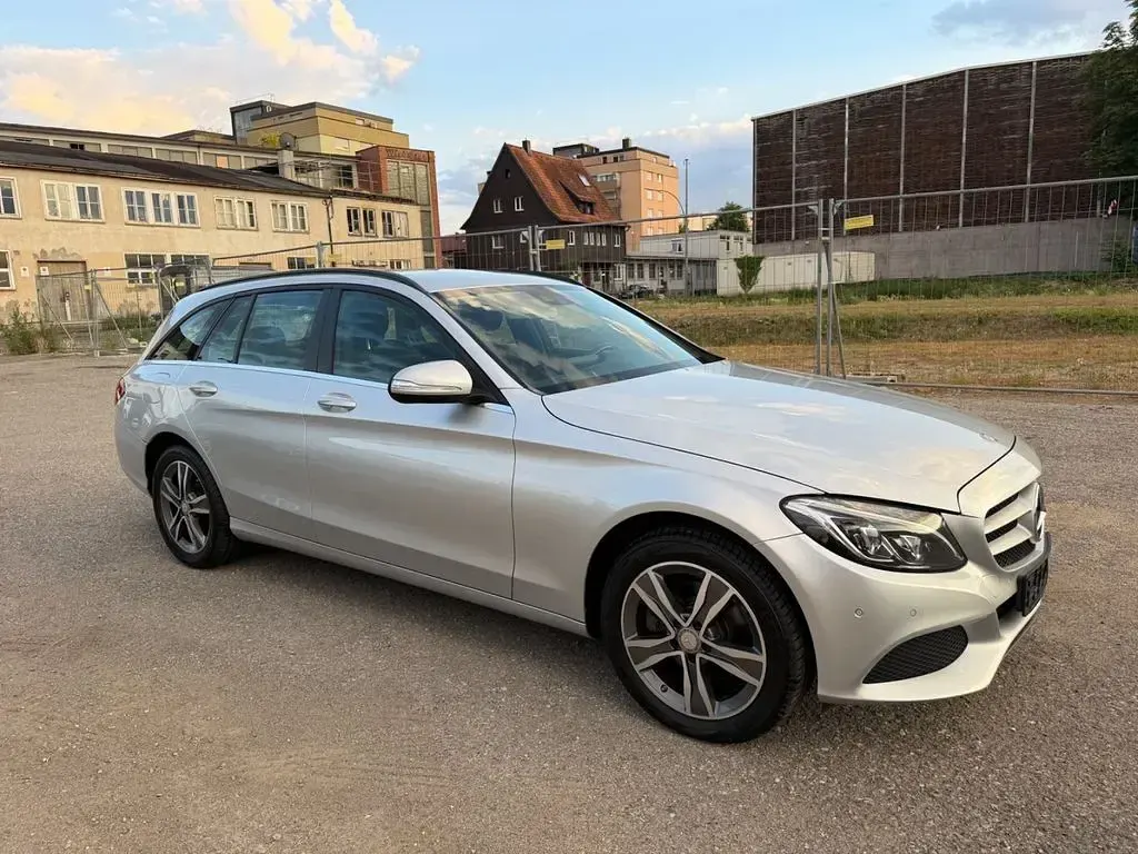 Gebraucht Mercedes C220 170 PS (125 kW) 2014 Silber Kombi