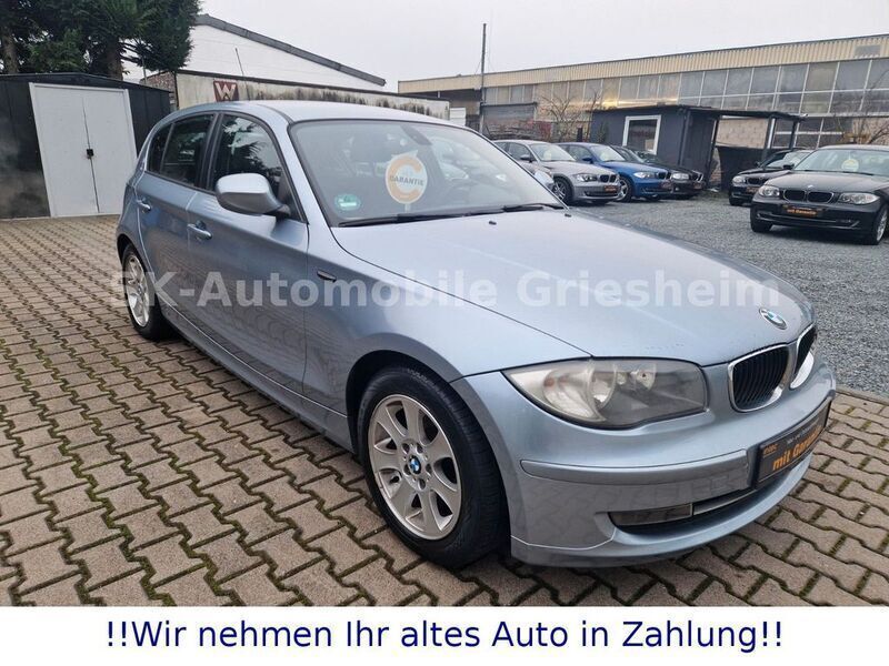 Blau Gebraucht 2011 BMW 116 Kleinwagen | 6.449 € (Fairer Preis) - Bild 1/4