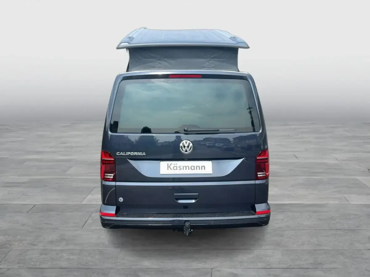 Gebraucht VW California California 204 PS (150 kW) 2023 Starlight blue metallic Van