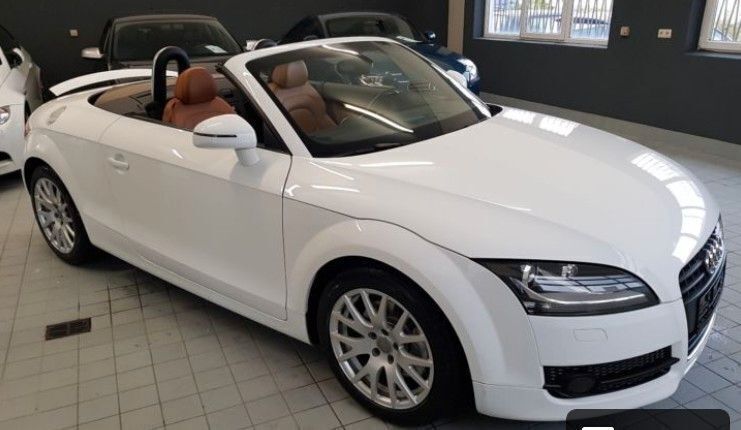Weiß Gebraucht 2009 Audi TT Roadster Design Cabrio | 10.900 € (Fairer Preis) - Bild 1/4