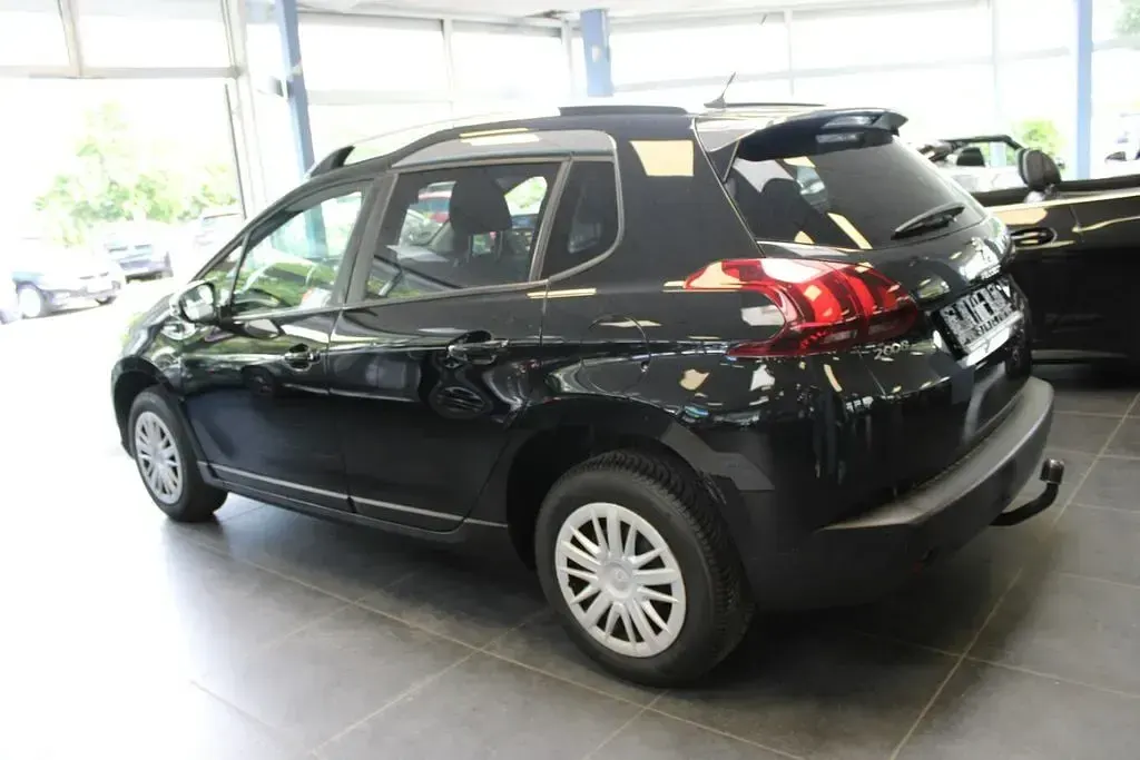 Gebraucht Peugeot 2008 Style 102 PS (75 kW) 2018 Schwarz SUV