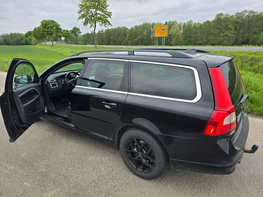 Gebraucht Volvo V70 Pro 215 PS (158 kW) 2013 Schwarz Kombi