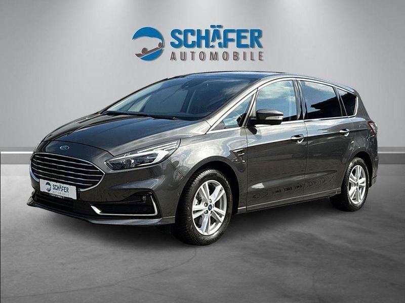 Gebraucht Ford S-MAX Titanium 150 PS (110 kW) 2022 Grau Van / Kleinbus