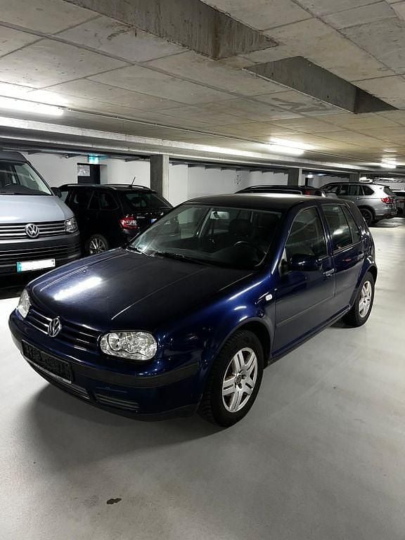 Gebraucht VW Golf IV 75 PS (55 kW) 2002 Blau Limousine
