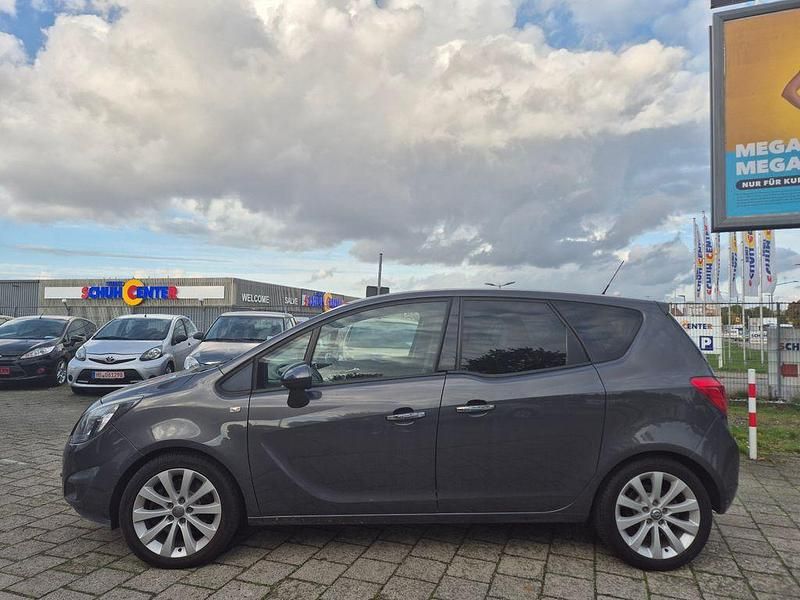 Gebraucht Opel Meriva Innovation 140 PS (102 kW) 2011 Grau Van / Kleinbus