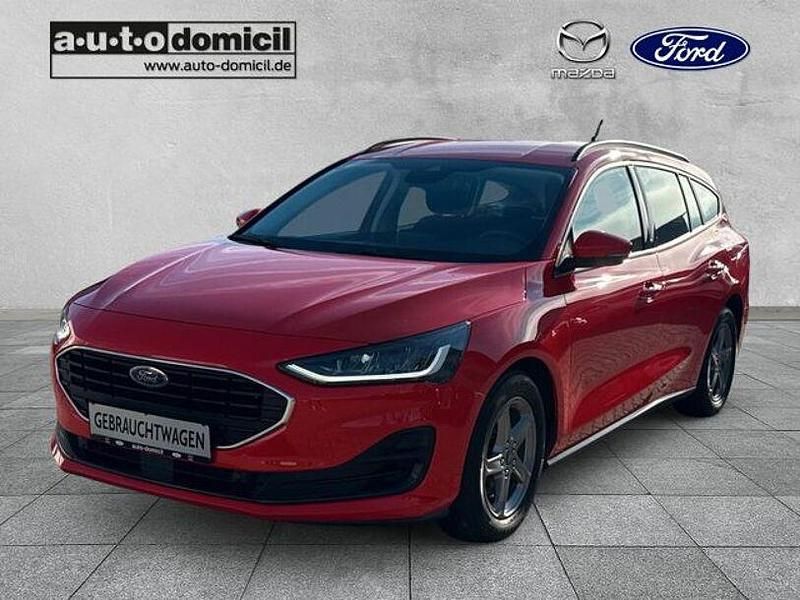 Rot Gebraucht 2022 Ford Focus Cool & Connect Limousine | 17.990 € (Fairer Preis) - Bild 1/4