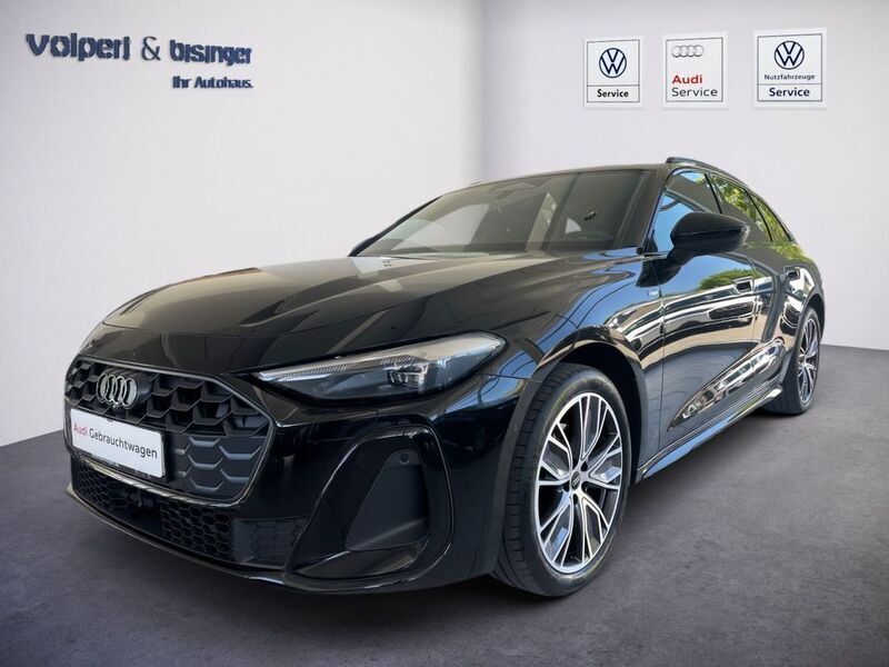 Mythosschwarz metallic Gebraucht 2025 Audi A5 S-Line Coupé | 49.980 € (Superpreis) - Bild 1/4