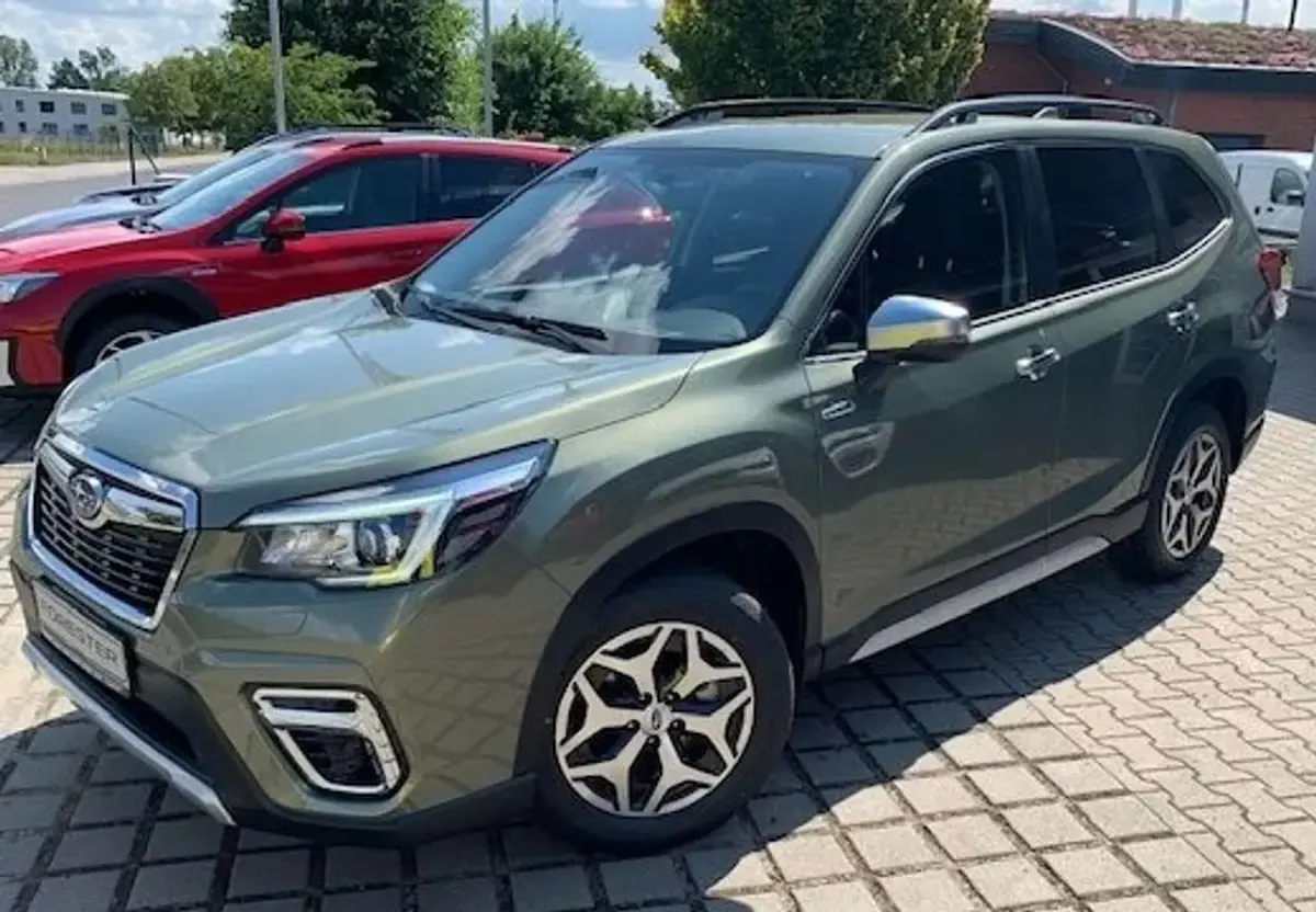 Second-hand Subaru Forester Active 150 CP (110 kW) 2022 Verde SUV