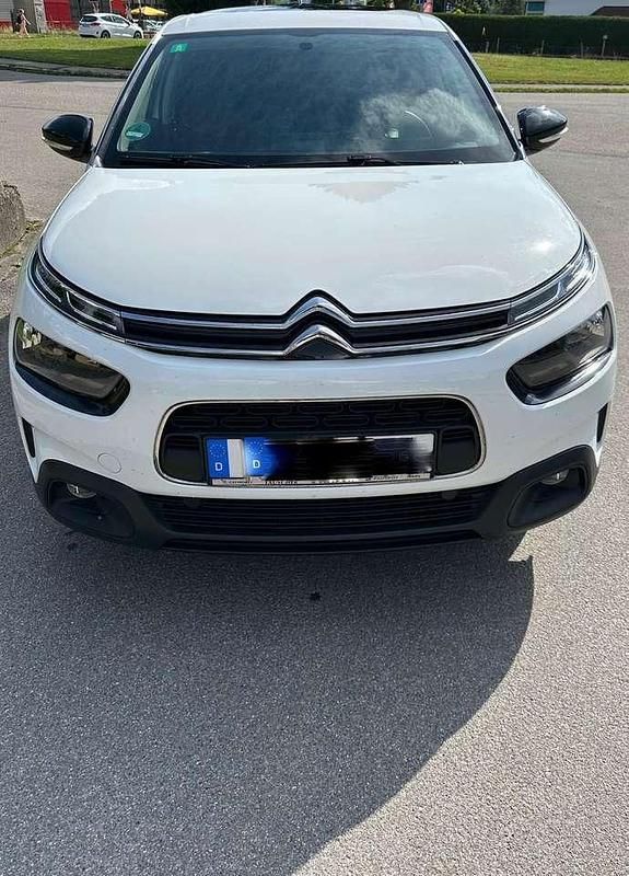 Gebraucht 2018 Citroën C4 Cactus Feel Kleinwagen | 8.600 € (Guter Preis) - Bild 1/4