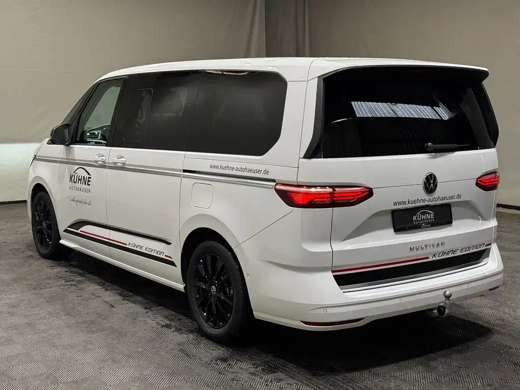 Używany VW T7 Style 150 KM (110 kW) 2024 Biały Van