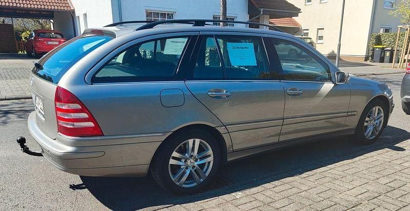 Gebraucht Mercedes C200 Elegance 122 PS (89 kW) 2004 Limousine