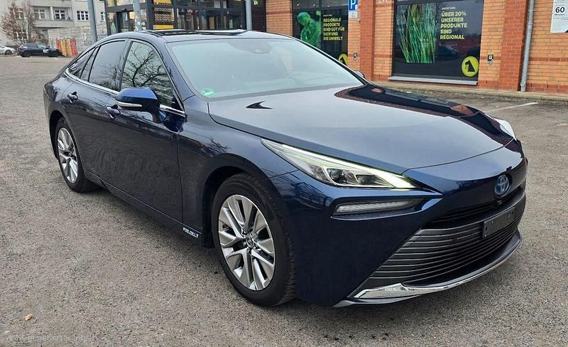Gebraucht Toyota Mirai 182 PS (133 kW) 2022 Blau Limousine