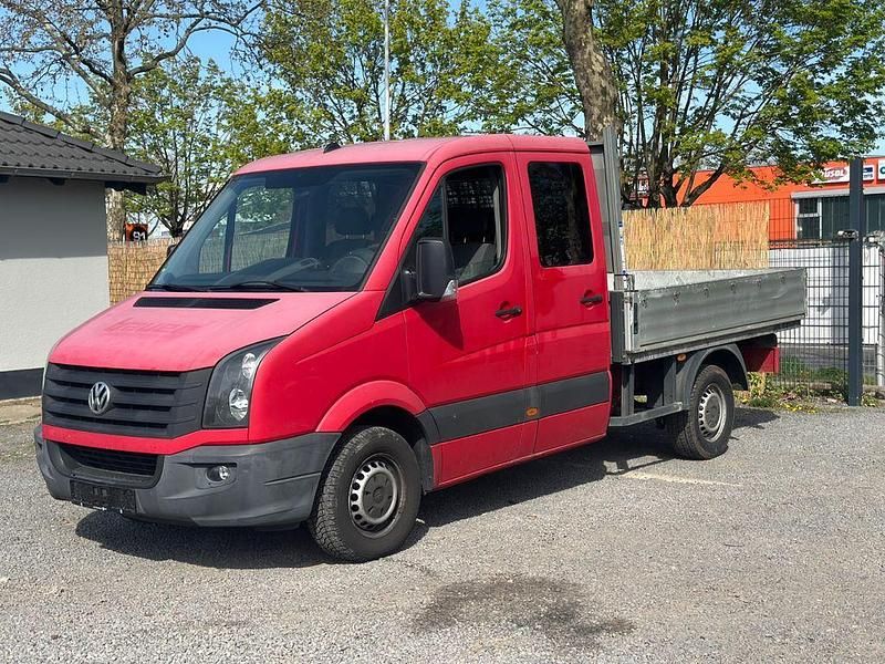 Gebraucht VW Crafter 136 PS (100 kW) 2016 Rot Van