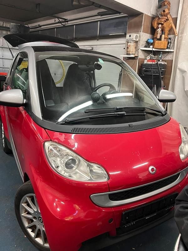 Rot Gebraucht 2009 Smart ForTwo Coupé Coupé | 5.998 € (Etwas zu teuer) - Bild 1/4