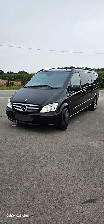 Schwarz Gebraucht 2010 Mercedes Viano Edition Van / Kleinbus | 14.500 € (Superpreis) - Bild 1/4