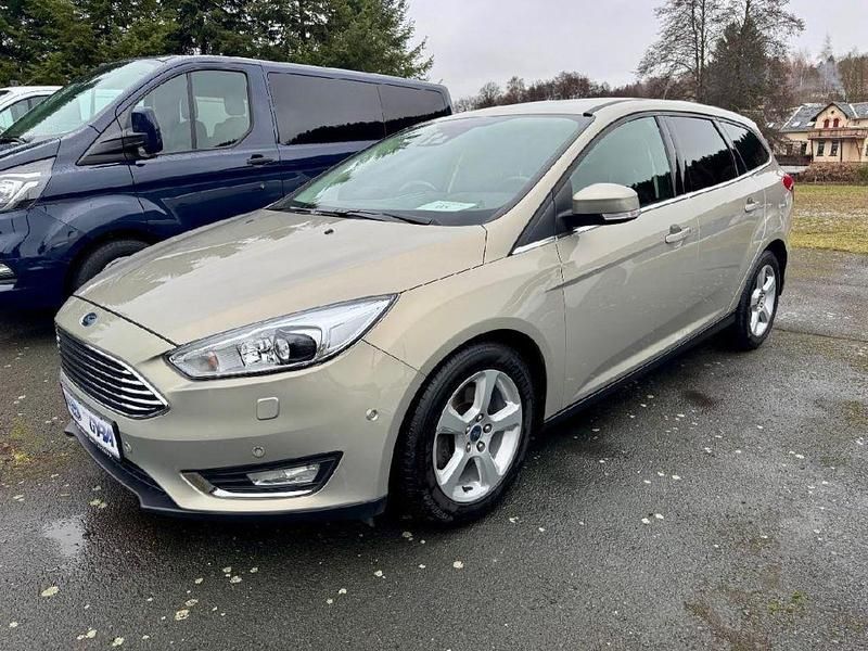 Gebraucht Ford Focus Titanium 150 PS (110 kW) 2016 Titangrau metallic Kombi