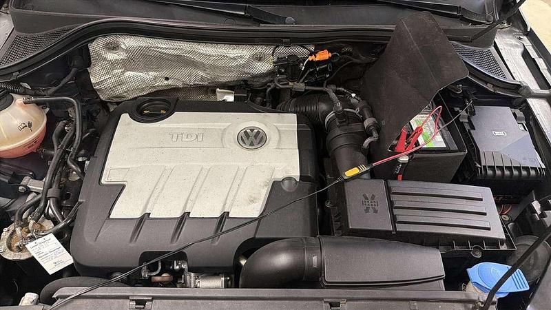 Gebraucht VW Tiguan 140 PS (102 kW) 2007 Mountain grey metallic SUV