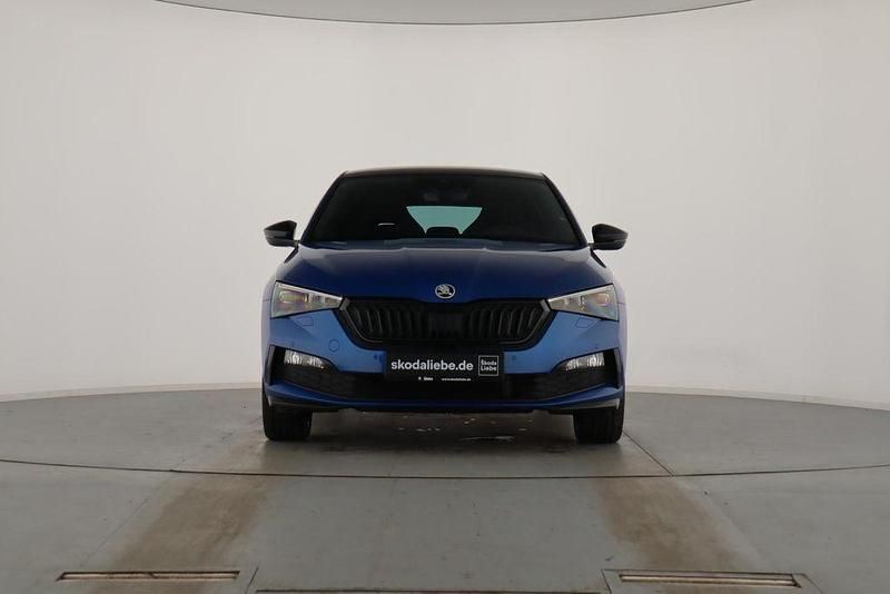 Gebraucht Skoda Scala Monte Carlo 150 PS (110 kW) 2021 Raceblau metallic Kleinwagen