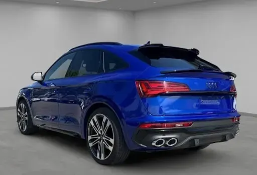 Second-hand Audi SQ5 Sportback Ambiente 341 CP (250 kW) 2022 Albastru SUV