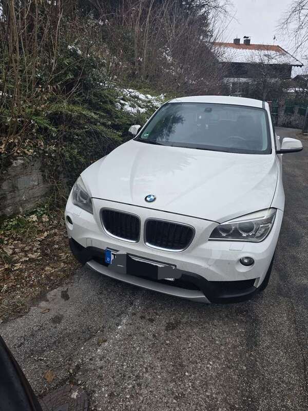 Gebraucht 2012 BMW X1 xLine SUV | 8.500 € (Teuer) - Bild 1/4