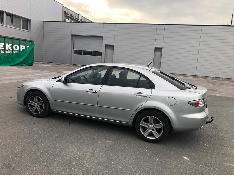 Silber Gebraucht 2007 Mazda 6 Coupé | 2.400 € - Bild 1/4