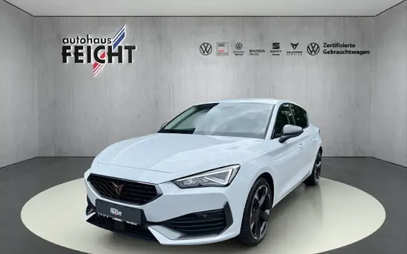 Usata Cupra Leon 150 CV (110 kW) 2024 Bianco Berlina