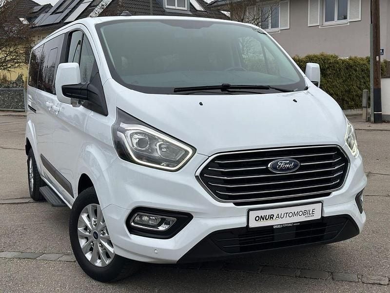 Weiß Gebraucht 2020 Ford Transit Kombi | 24.450 € (Teuer) - Bild 1/4