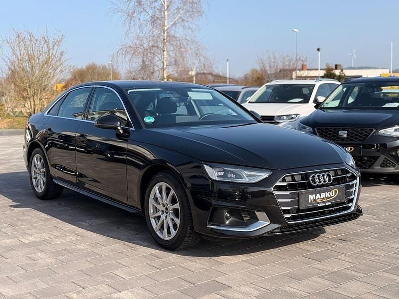 Gebraucht Audi A4 Advanced 204 PS (150 kW) 2022 Schwarz Limousine