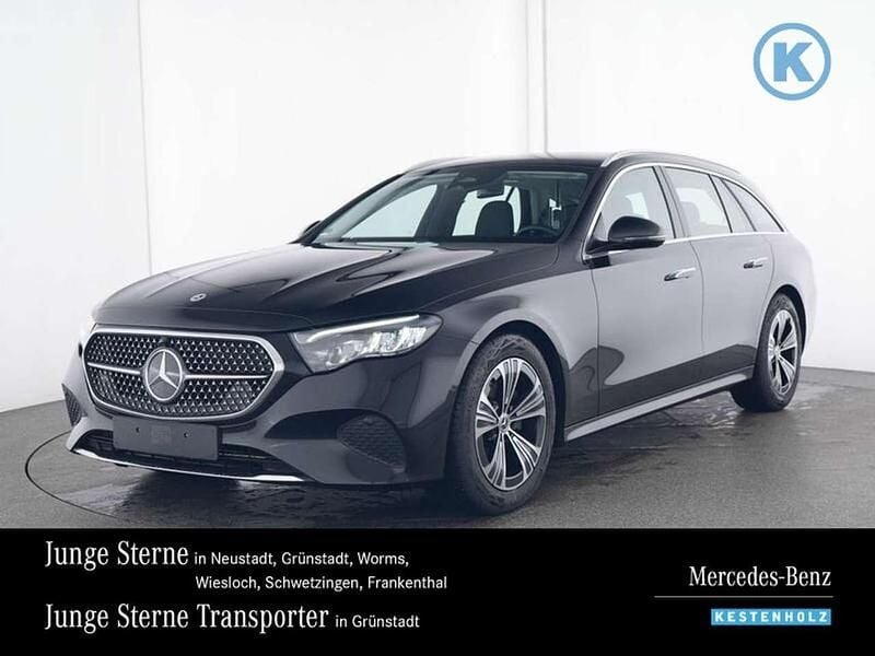 Obsidianschwarz Gebraucht 2024 Mercedes E220 Avantgarde Kombi | 49.990 € (Guter Preis) - Bild 1/4