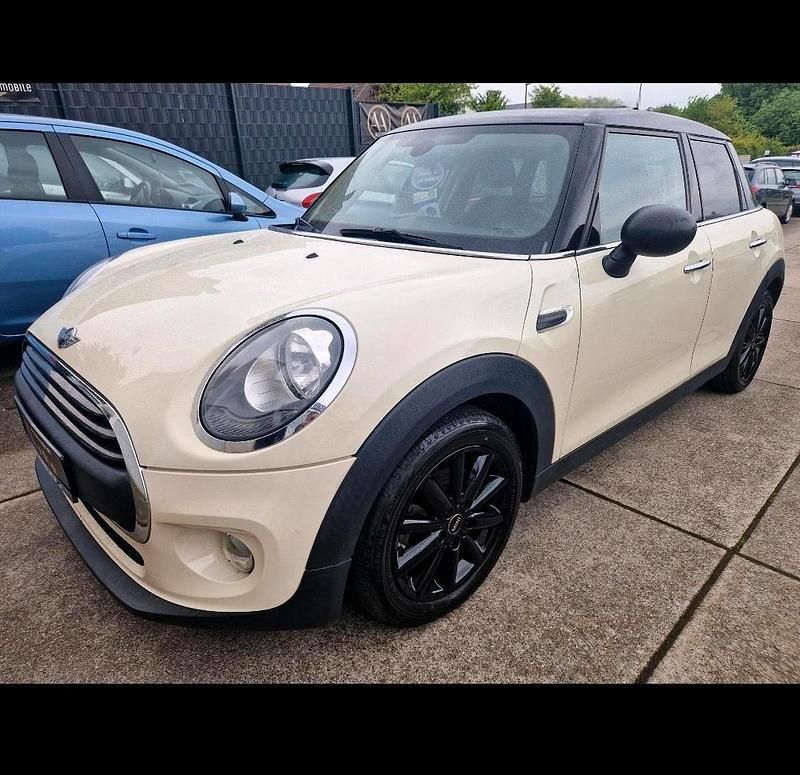 Second-hand Mini ONE 75 CP (55 kW) 2018 Bej Hatchback