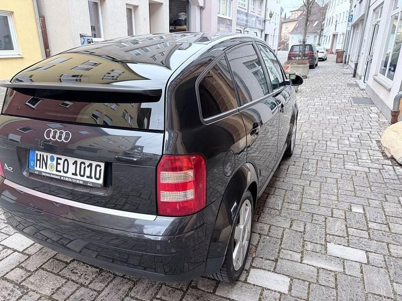 Gebraucht Audi A2 75 PS (55 kW) 2002 Schwarz Kleinwagen