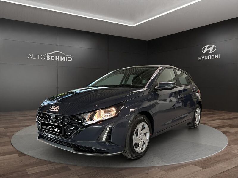 Aurora grey / met Neu 2025 Hyundai i20 Select Limousine | 20.590 € (Fairer Preis) - Bild 1/4