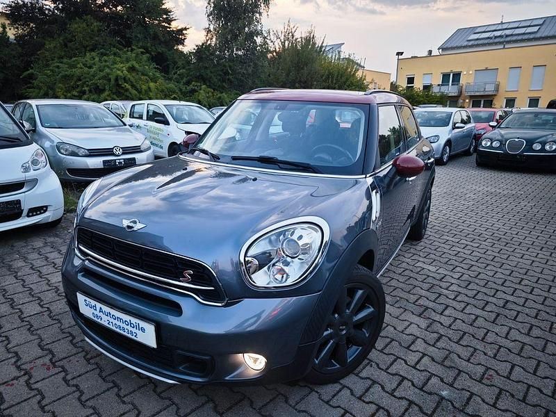 Grau Gebraucht 2015 Mini Park Lane Countryman Chili SUV | 13.990 € - Bild 1/4