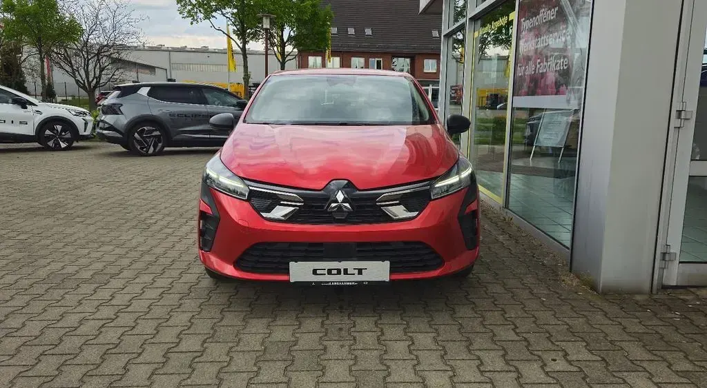 Ny Mitsubishi Colt 67 HK (49 kW) 2025 Rød Hatchback