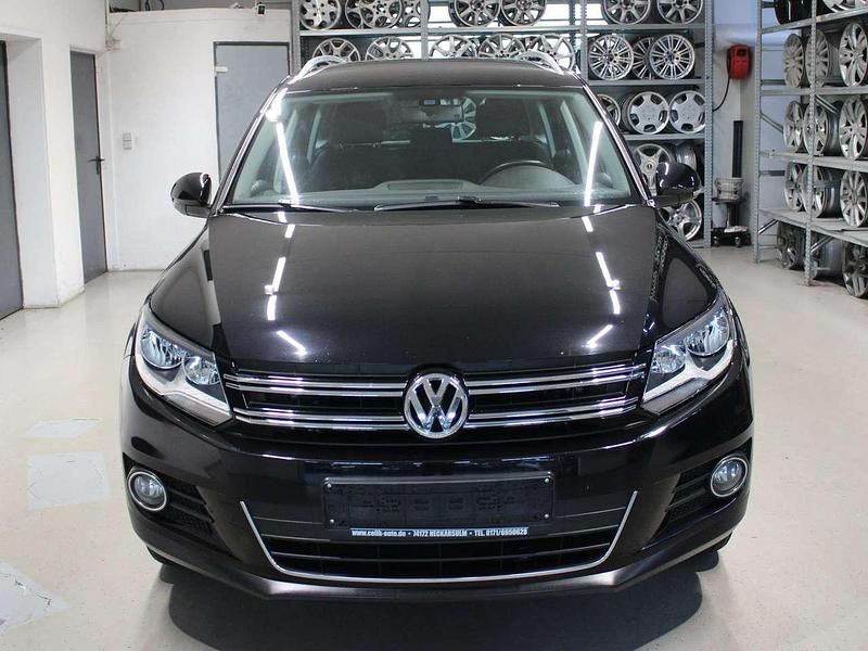 Deep black perleffekt Gebraucht 2012 VW Tiguan Sportline SUV | 9.599 € (Fairer Preis) - Bild 1/4
