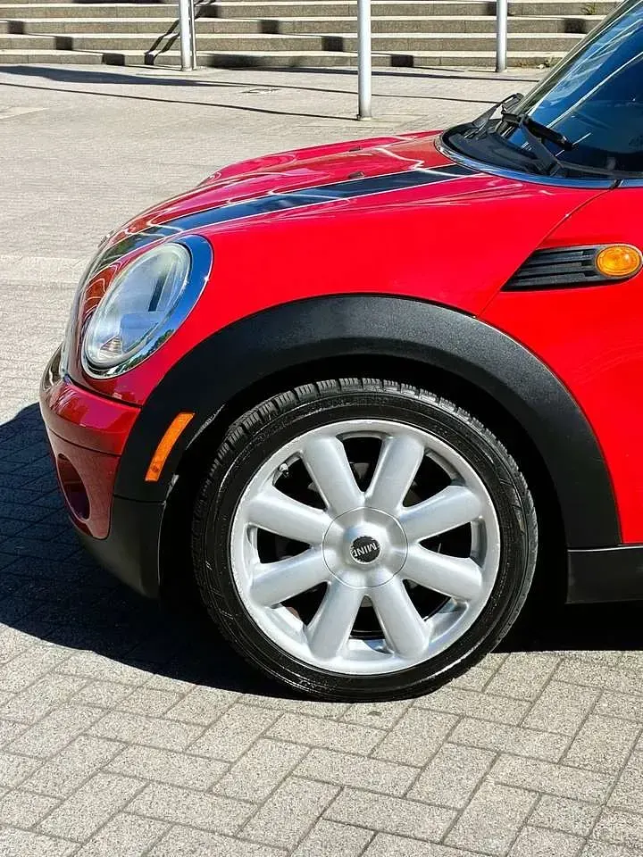 Brugt Mini Cooper Cabriolet 116 HK (85 kW) 2009 Rød Cabriolet