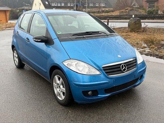 Gebraucht Mercedes A150 95 PS (69 kW) 2008 Blau Kleinwagen
