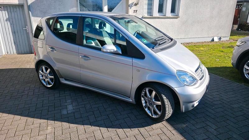 Gebraucht Mercedes A210 140 PS (102 kW) 2002 Silber Limousine