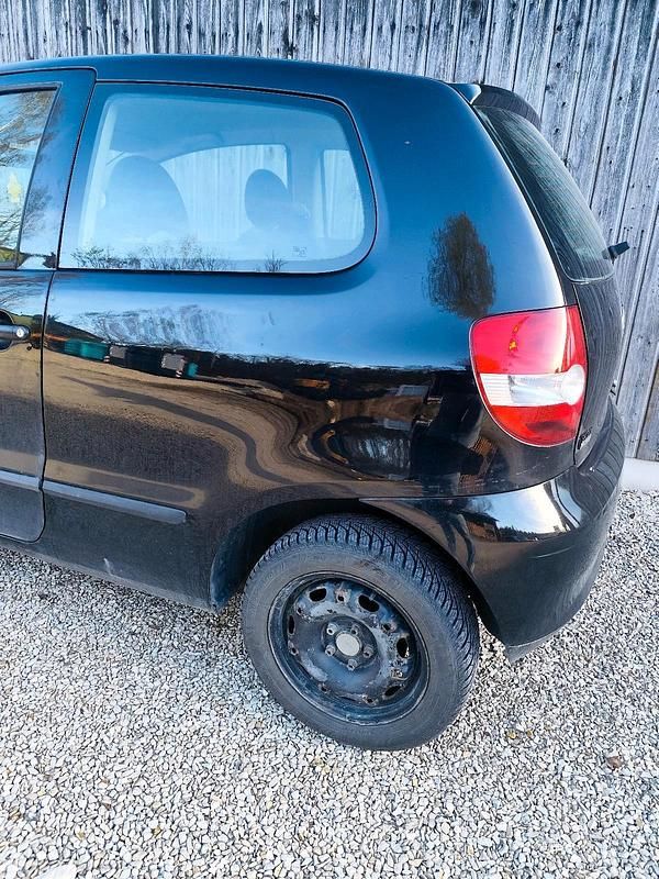 Gebraucht VW Fox 58 PS (42 kW) 2006 Schwarz Kleinwagen