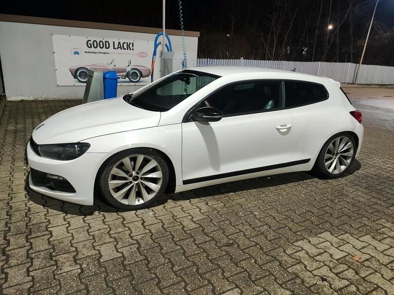 Gebraucht VW Scirocco 160 PS (117 kW) 2008 Weiß Coupé