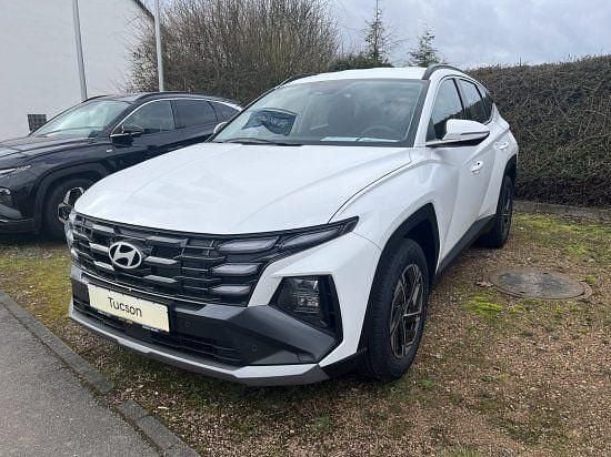 Neu Hyundai Tucson Select 150 PS (110 kW) 2026 Atlas white SUV