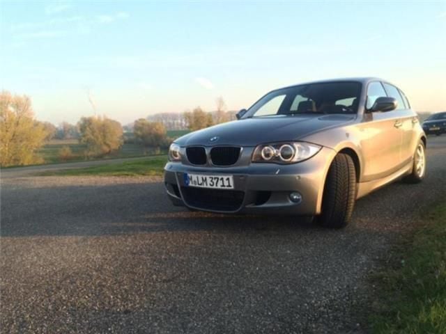 Gebraucht BMW 120 177 PS (130 kW) 2011 Grau Kleinwagen