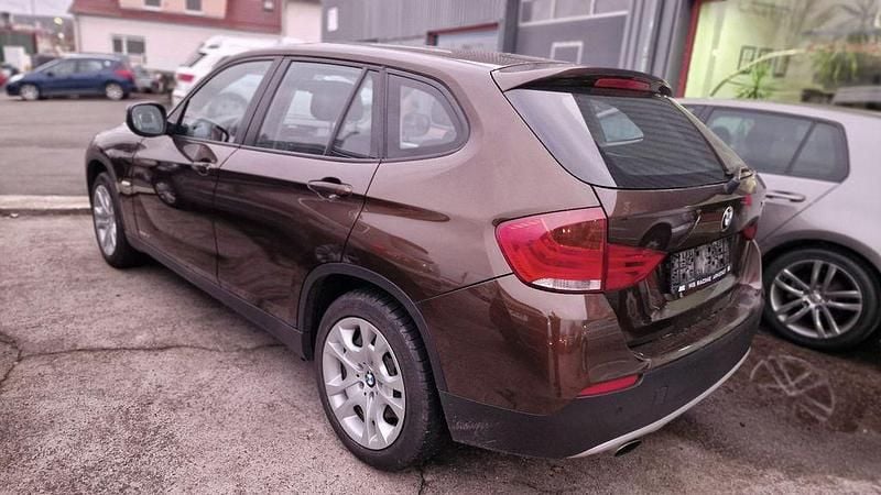 Gebraucht BMW X1 Performance 150 PS (110 kW) 2010 Braun SUV
