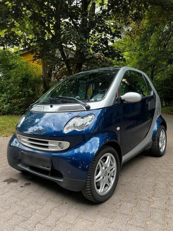 Blau Gebraucht 2003 Smart ForTwo Coupé Passion Kleinwagen | 2.500 € - Bild 1/4