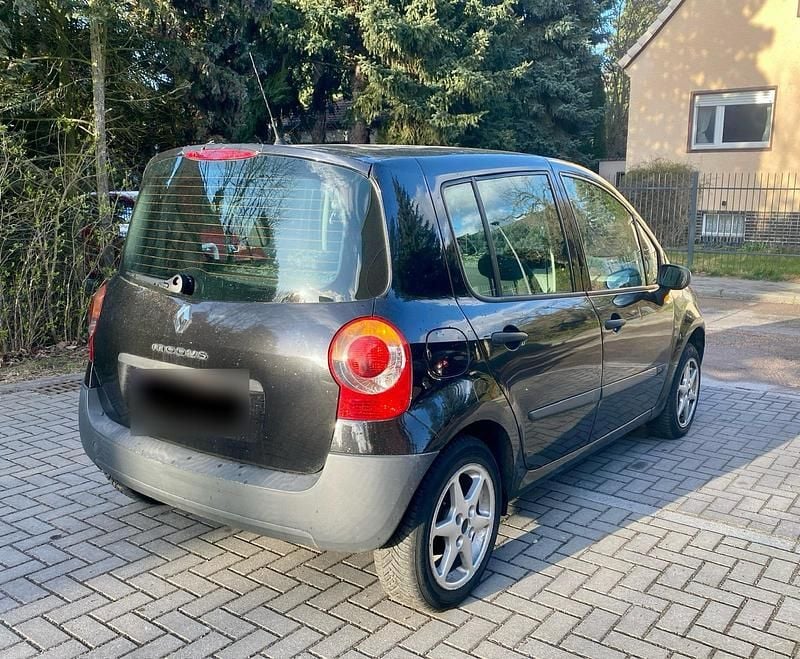 Gebraucht Renault Modus 75 PS (55 kW) 2006 Schwarz Van / Kleinbus