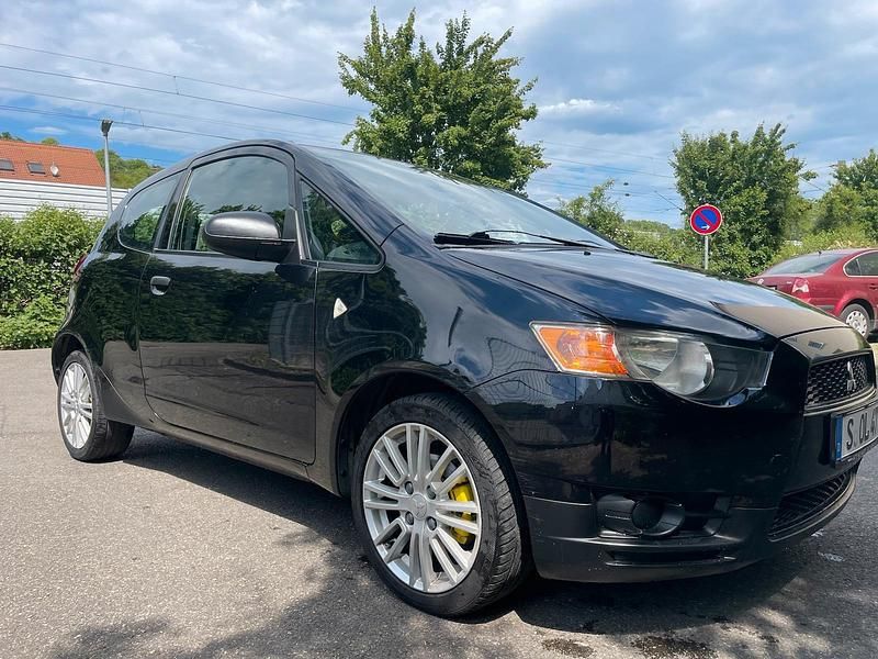 Schwarz Gebraucht 2009 Mitsubishi Colt Kleinwagen | 2.550 € (Etwas zu teuer) - Bild 1/4