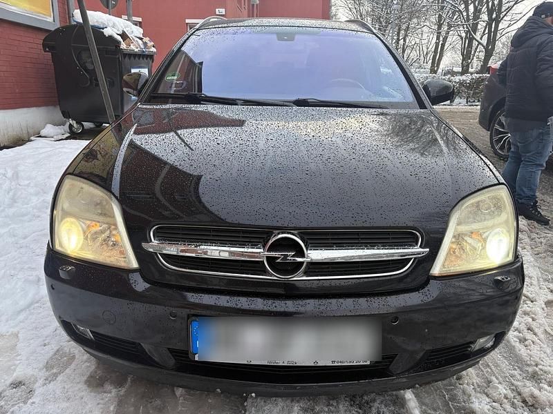 Schwarz Gebraucht 2004 Opel Vectra Kombi | 800 € (Superpreis) - Bild 1/4