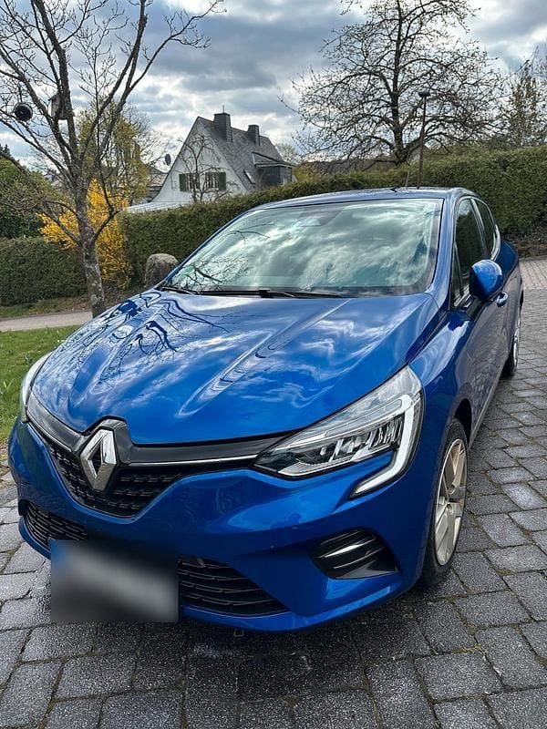 Gebraucht Renault Clio V SE 72 PS (52 kW) 2020 Blau Limousine