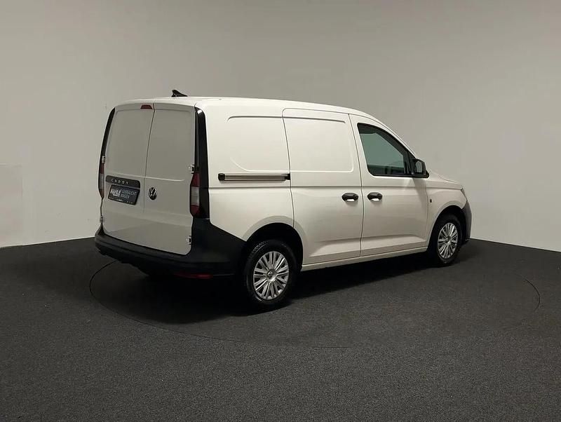 Gebraucht VW Caddy 55 PS (40 kW) 2021 Weiß Van / Kleinbus